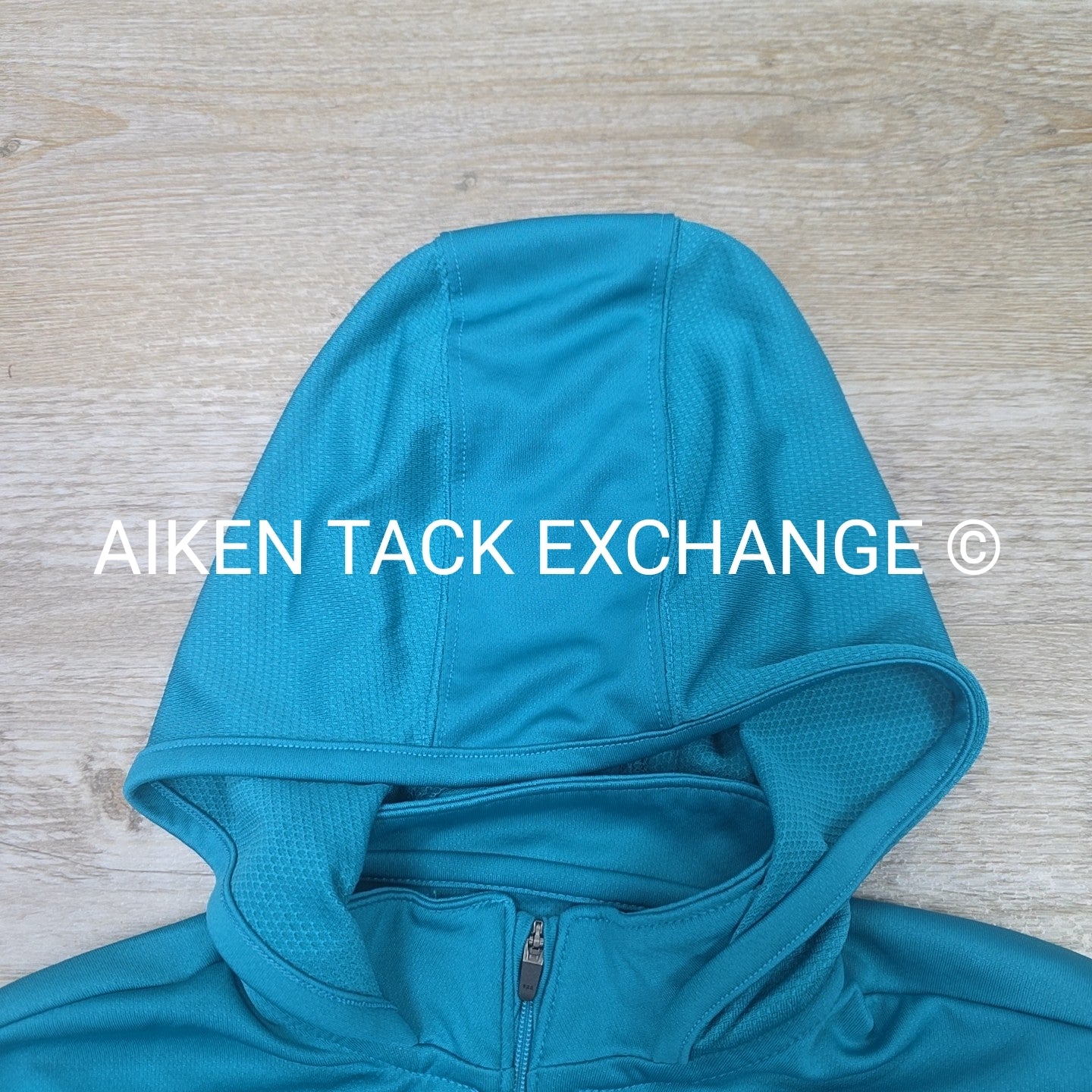 BARGAIN BUNDLE: 2 HUK Long Sleeve Tops, Size XSmall