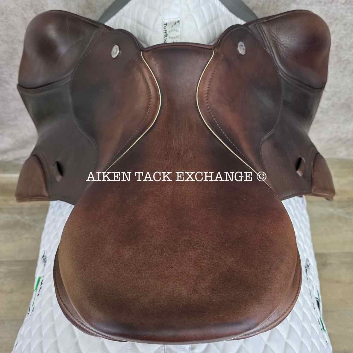 2016 Pegasus Butterfly Claudia Close Contact Jump Saddle, 17" Seat, Flexible Self-Adjusting & Self-Adapting ComfortFit Tree