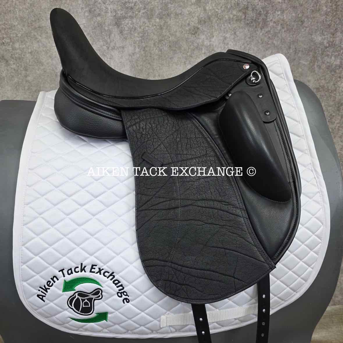 2025 Custom Saddlery Wolfgang Constanze 2 Monoflap Dressage Saddle, 17.5" Seat, Adjustable Tree, Wool Flocked Panels