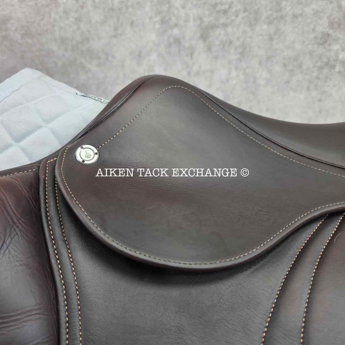 2021 CWD SE02 Close Contact Jump Saddle, 18" Seat, 3C Flap, Medium Tree, Foam Panels, Full Buffalo Leather