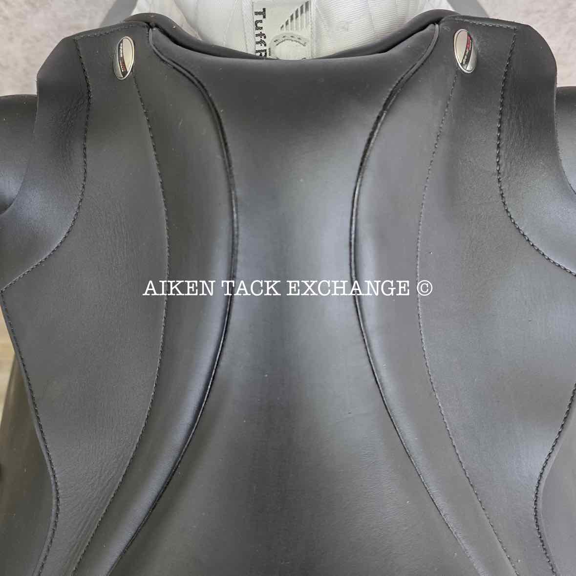 2018 Erreplus Freestyle Monoflap Dressage Saddle, 17" Seat, Adjustable Tree, Wool Flocked Panels