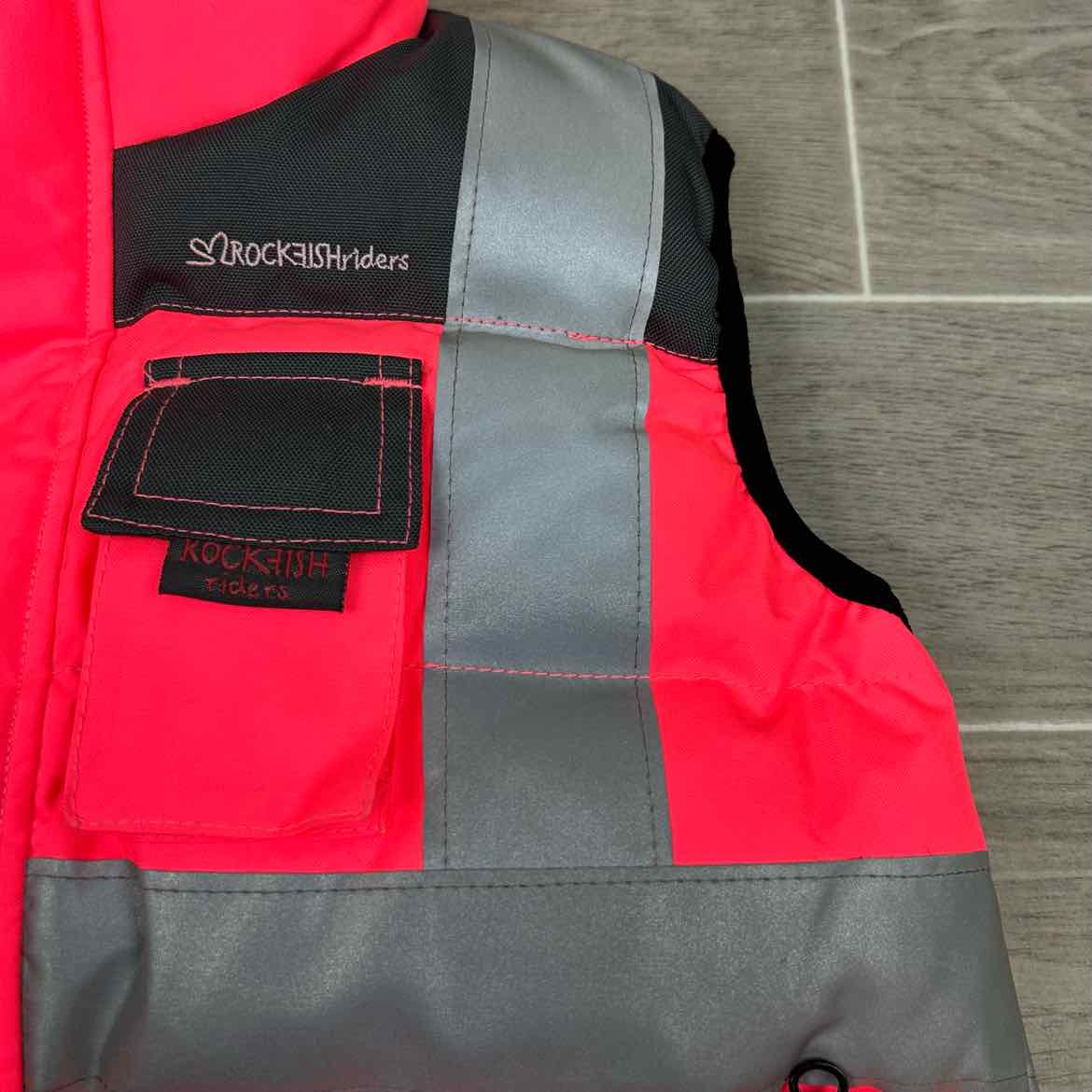 RockFish Riders Hi Viz Vest, Size 10 / 11