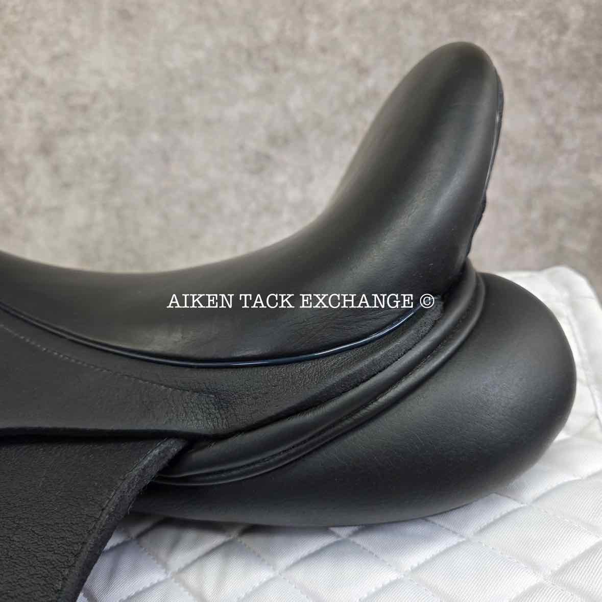 2020 Custom Saddlery Wolfgang Gemini R Monoflap Dressage Saddle, 17.5" Seat - Short Flap, Adjustable Tree, Wool Flocked Panels