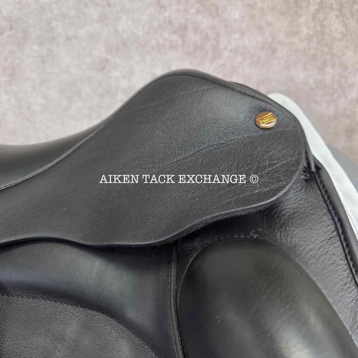 NSC Rhomeo Monoflap Dressage Saddle, 18" Seat, MW/W Tree, Wool Flocked Panels