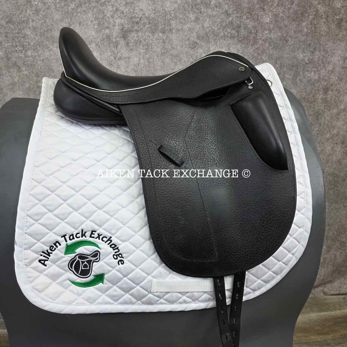 2021 Black Country Carlow Dressage Saddle, 18" Seat, Medium Wide Tree, Wool Flocked Panels