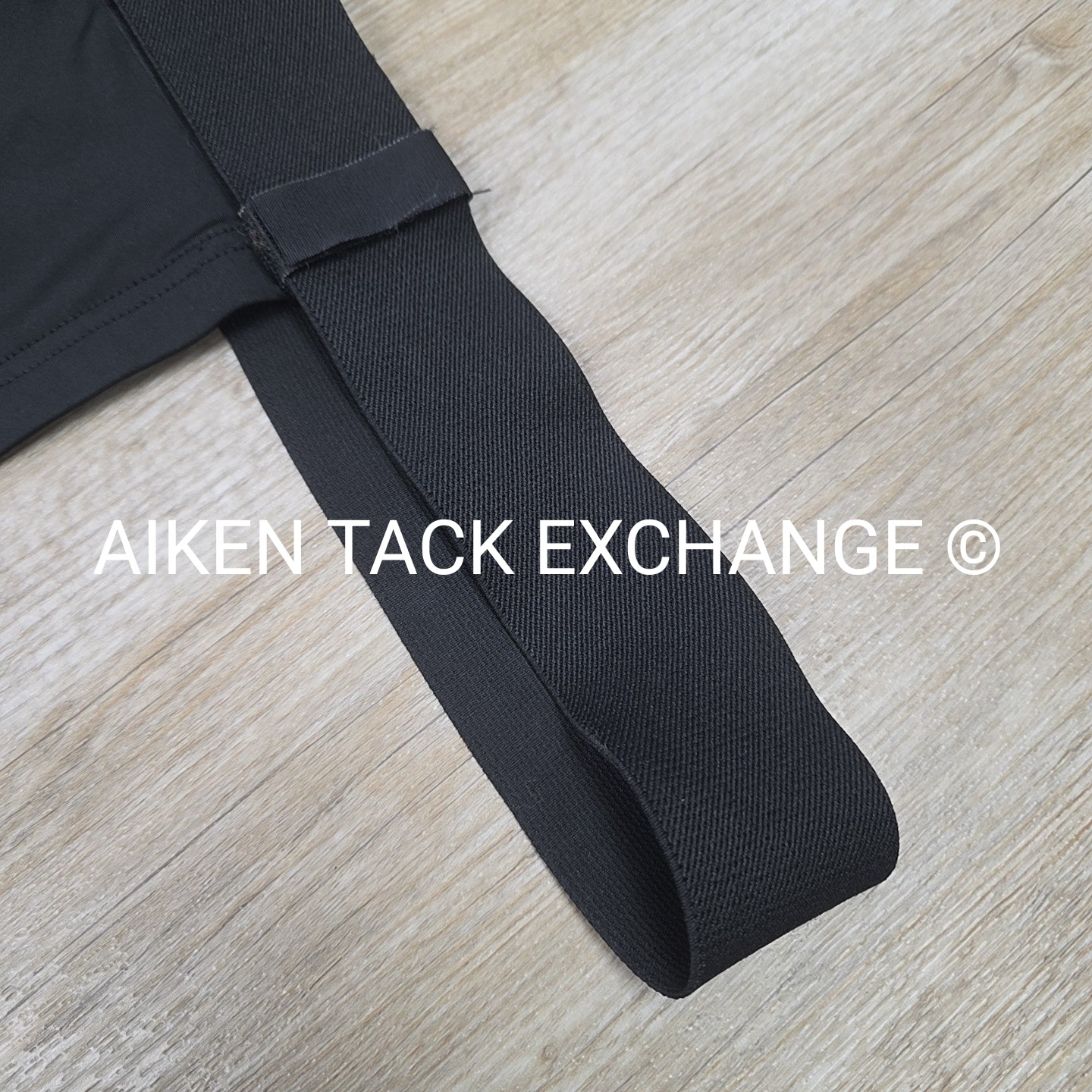 Back on Track Therapeutic Equine Shoulder Guard with Pads, 81"