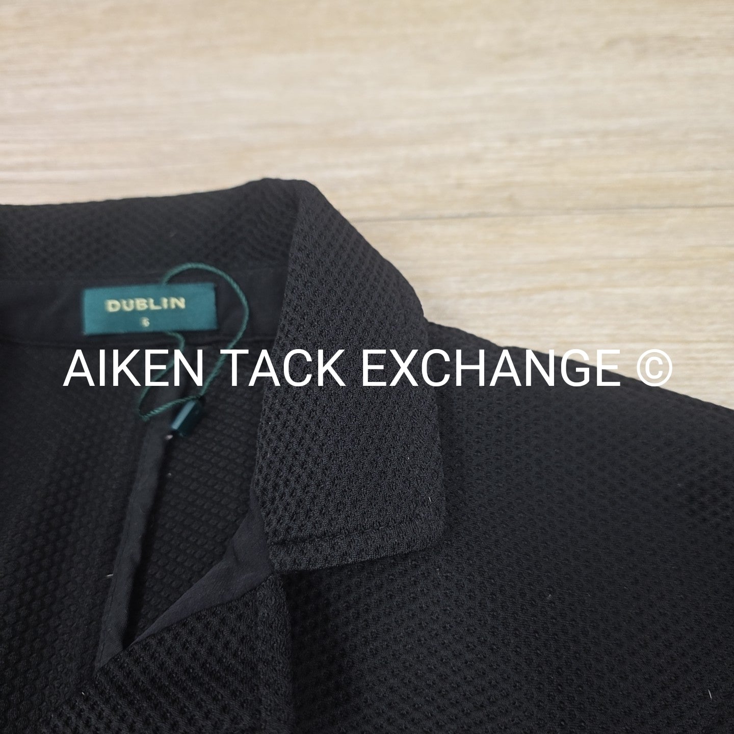 Dublin Mesh Show Coat, Women's 6 (missing 1 button)