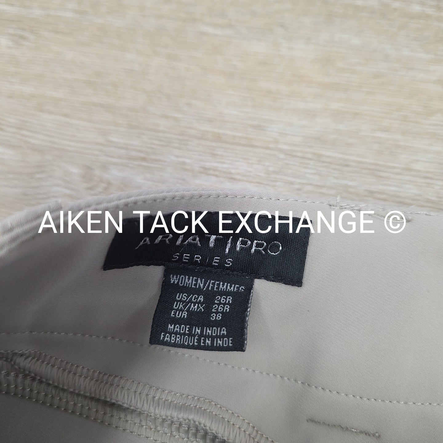 Ariat Tri Factor Silicone Grip Knee Patch Breeches, Size 26