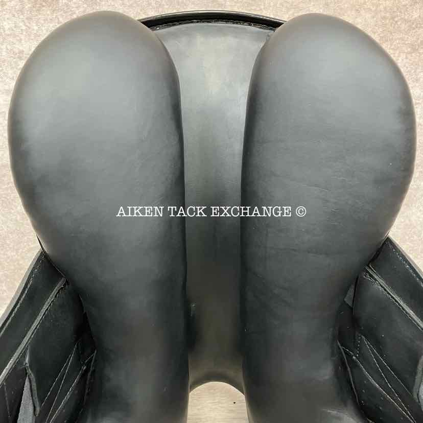 2018 Erreplus Freestyle Monoflap Dressage Saddle, 17" Seat, Adjustable Tree, Wool Flocked Panels