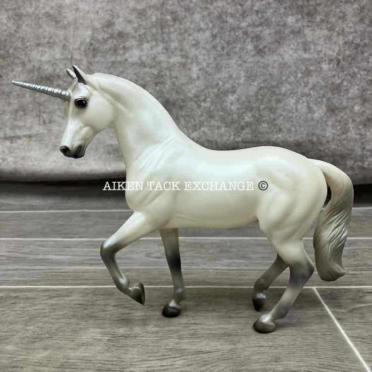Breyer Lysander