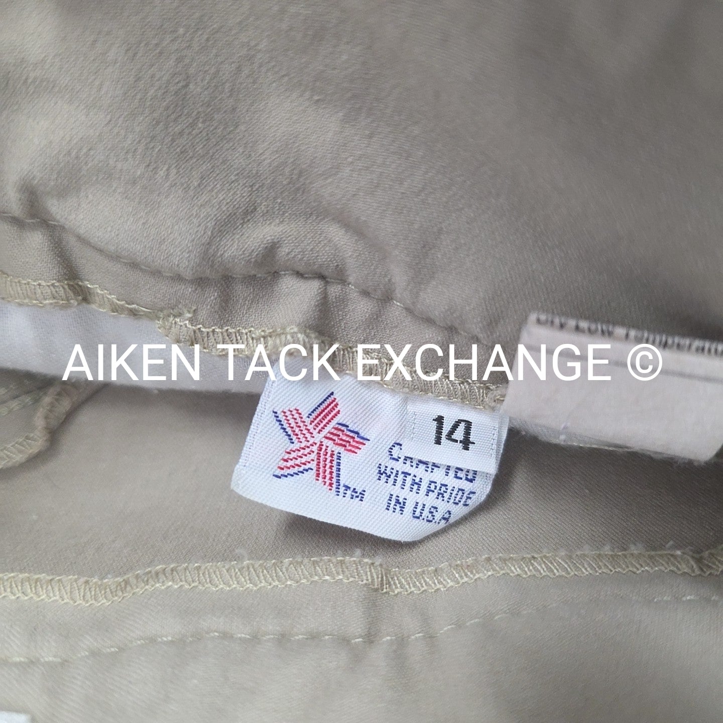 Tailored Sportsman Trophy Hunter Knee Patch Breeches, Size 14 R