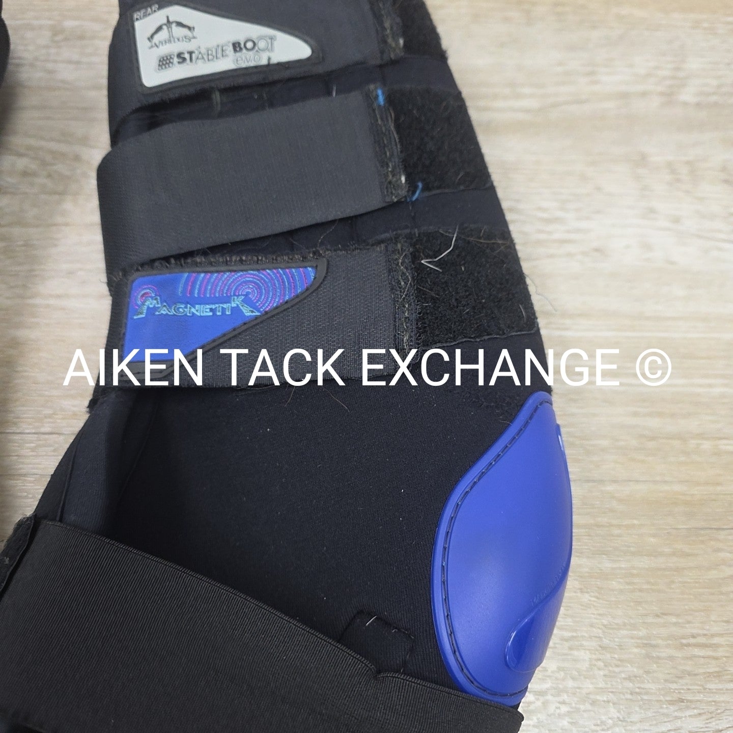 Veredus Magnetic Rear Stable Boots, Size Medium