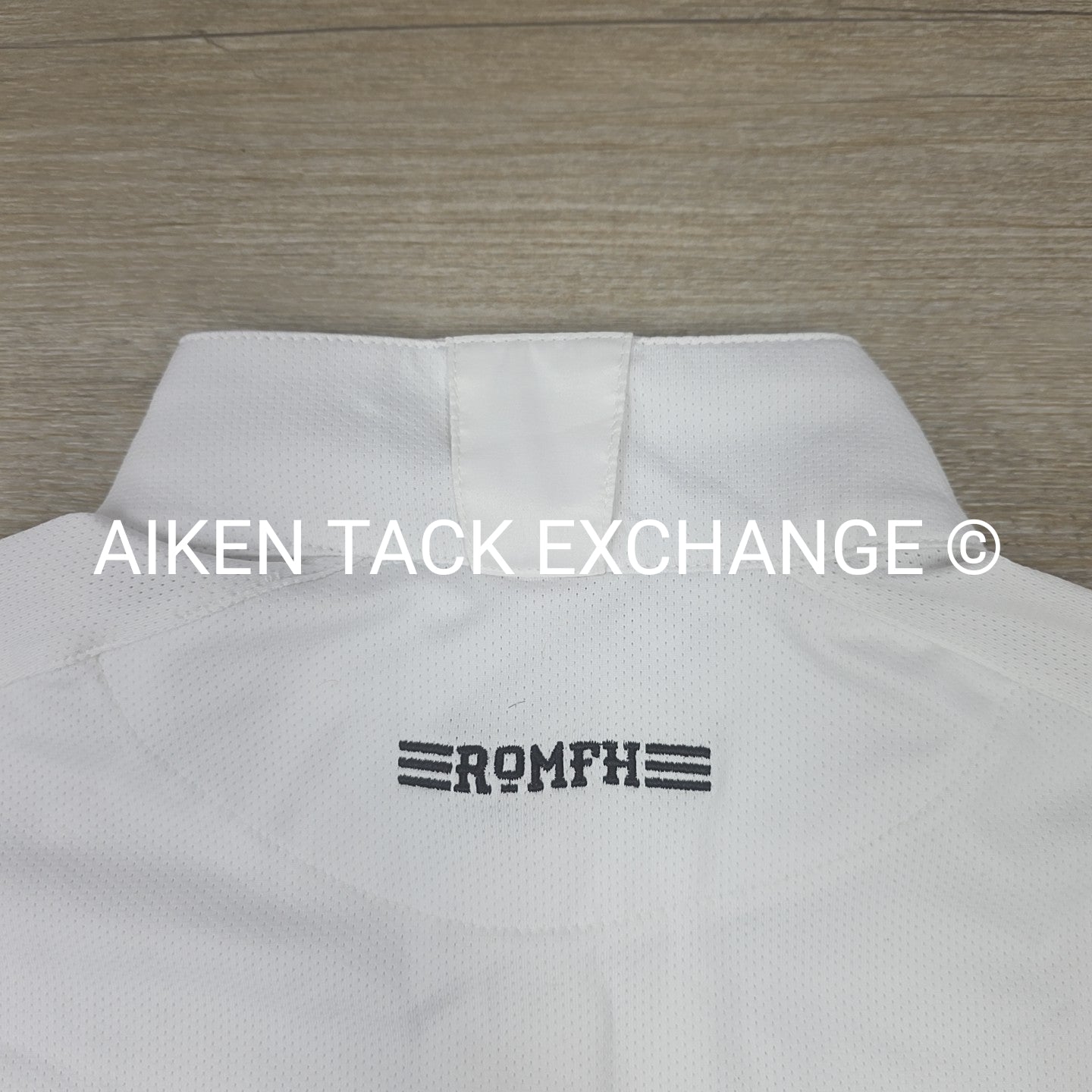 Romfh Short Sleeve Show Shirt, Size Medium