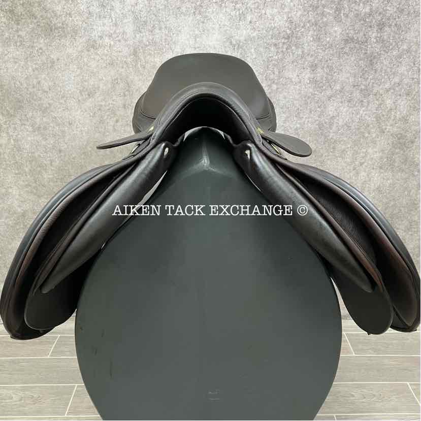 **On Trial** Adam Ellis Chloe Close Contact Jump Saddle, 17" Seat, Medium Wide Tree, Foam Panels