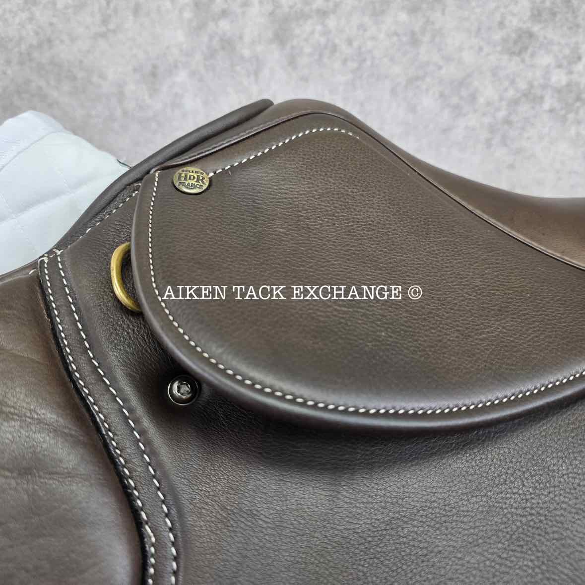 HDR - Henri de Rivel Synergy Close Contact Jump Saddle, 16.5" Seat, Adjustable Tree - Changeable Gullet, Wool Flocked Panels