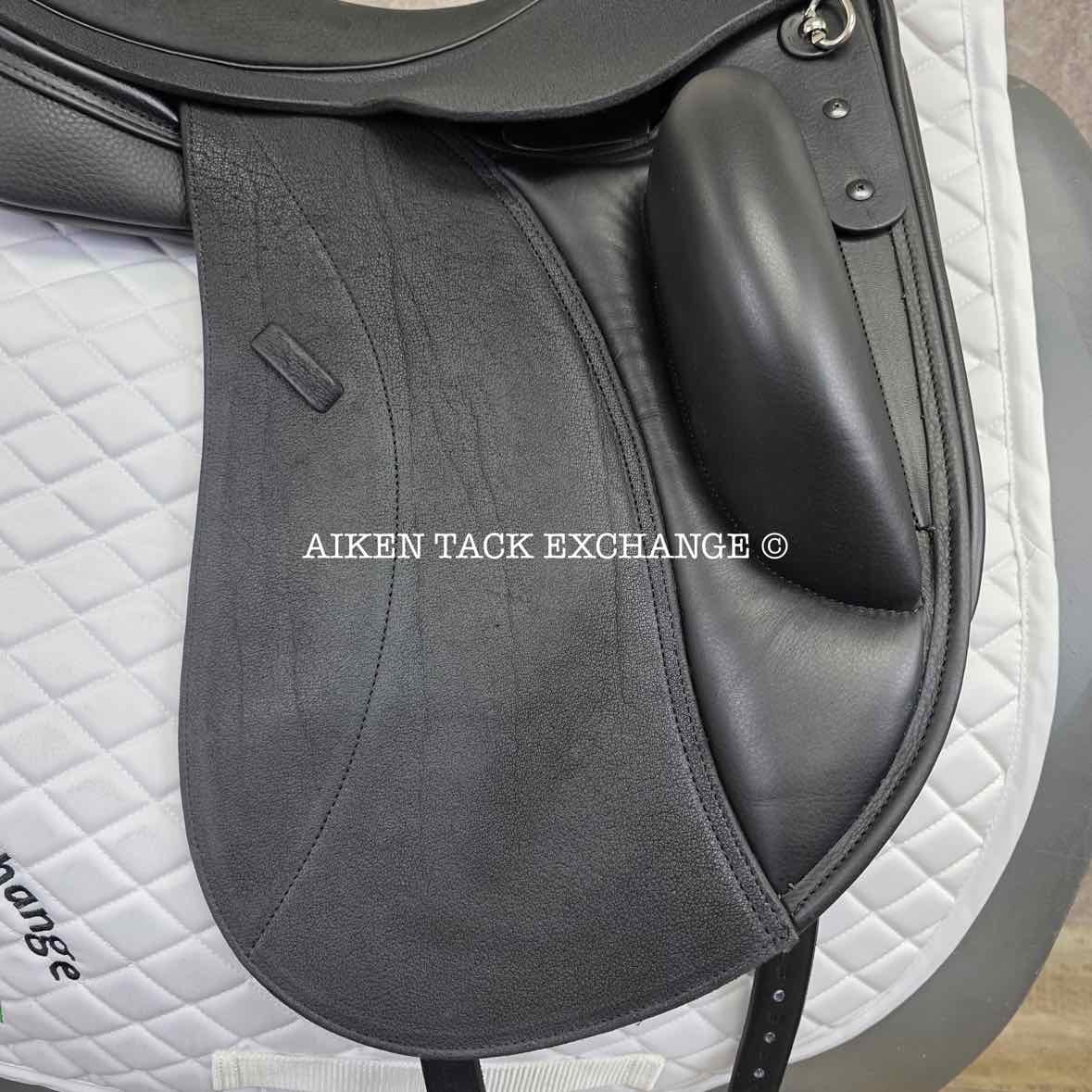 2025 Custom Saddlery Wolfgang Constanze 2 Monoflap Dressage Saddle, 17.5" Seat, Adjustable Tree, Wool Flocked Panels