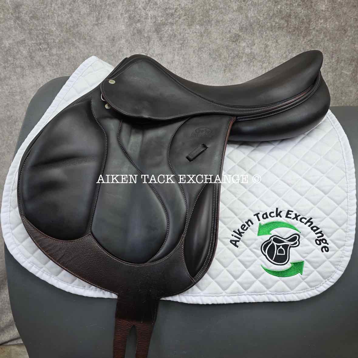 2012 Devoucoux Chiberta Monoflap Jump Saddle, 18" Seat, Medium Wide Tree, 3AR Flap, Foam Panels, Full Buffalo Leather