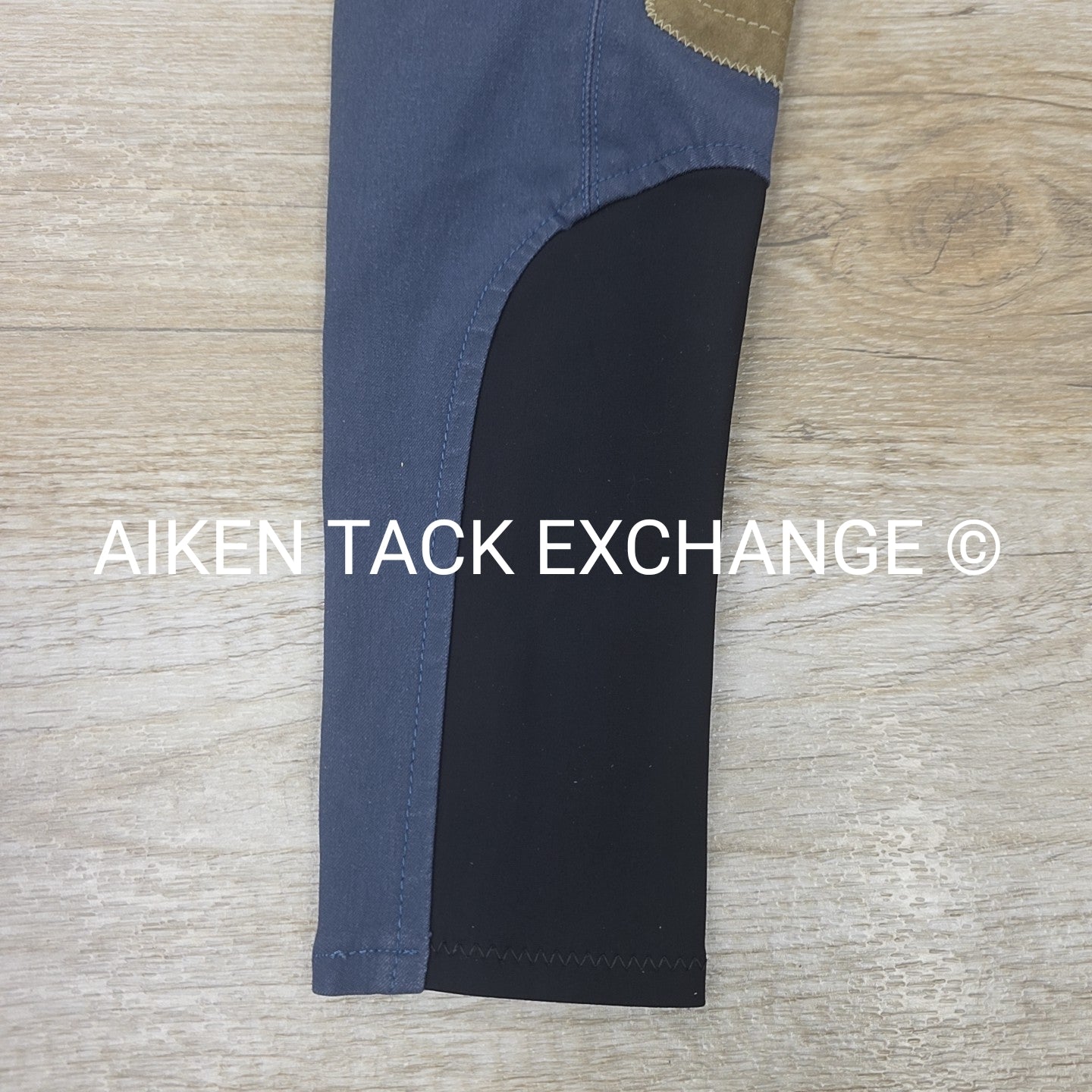 Tailored Sportsman Trophy Hunter Knee Patch Breeches, Size 10 L