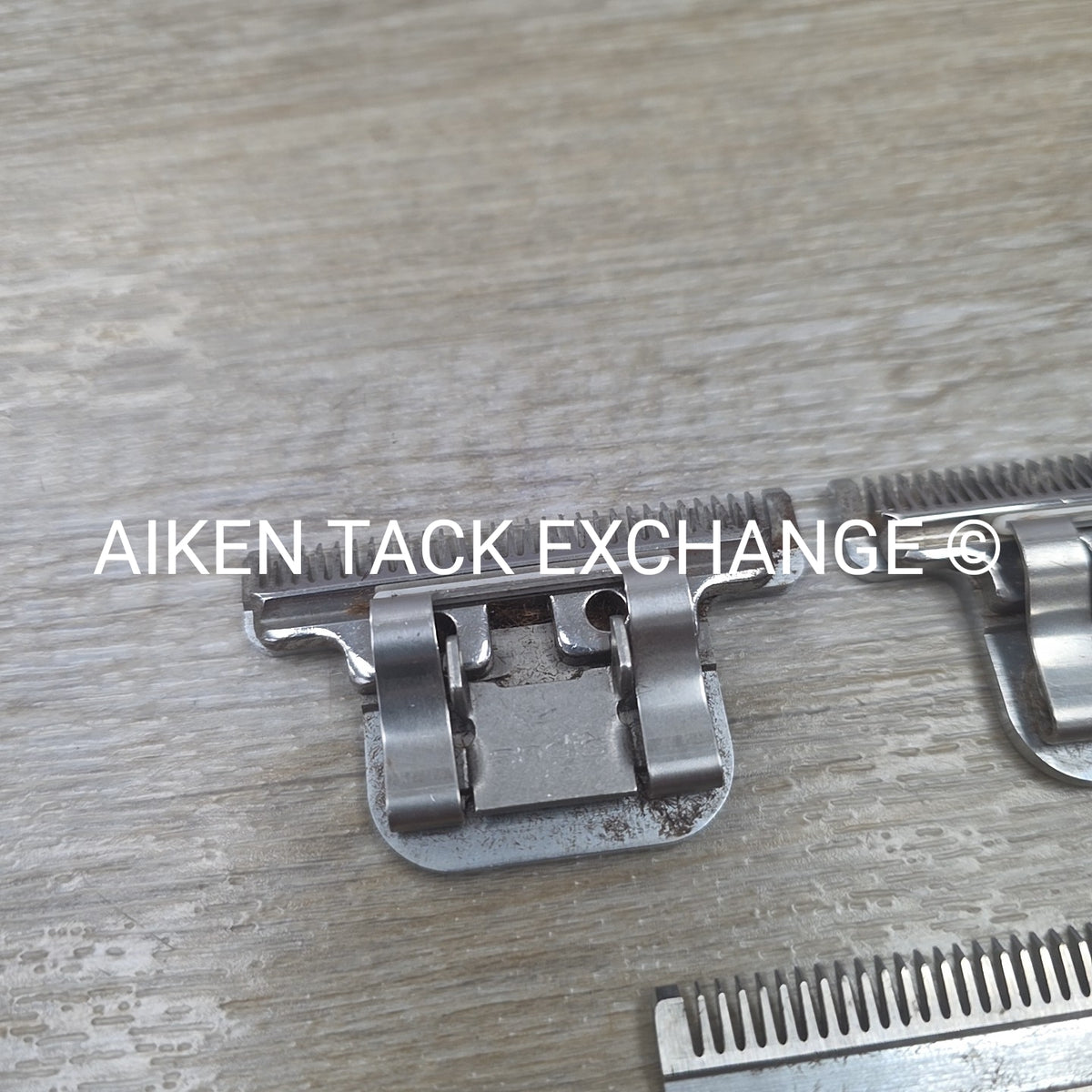 BARGAIN BUNDLE: 4 Andis T-84 UltraEdge Replacement Blades