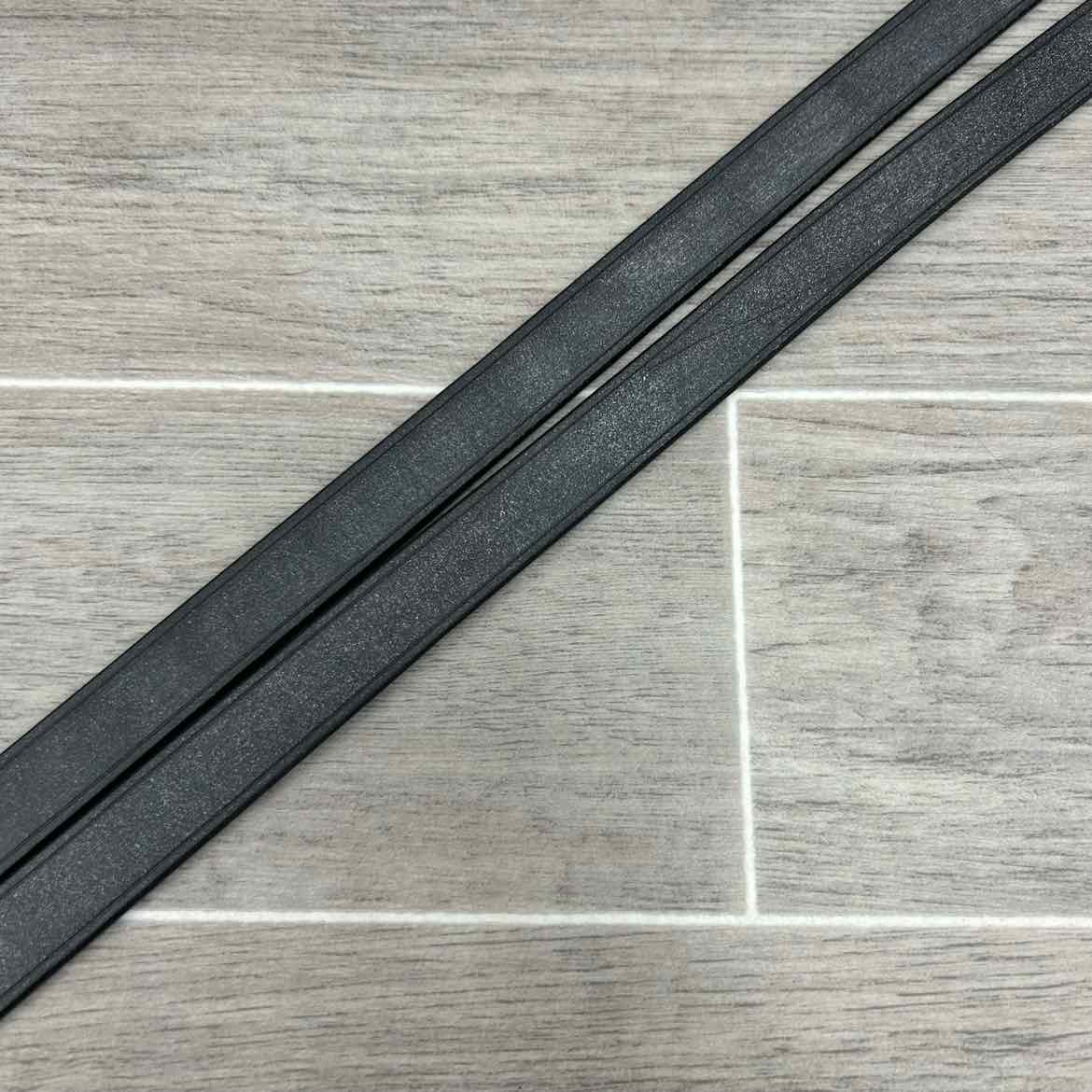 Ovaton Half Hole Stirrup Leathers, Black, 57", Brand New