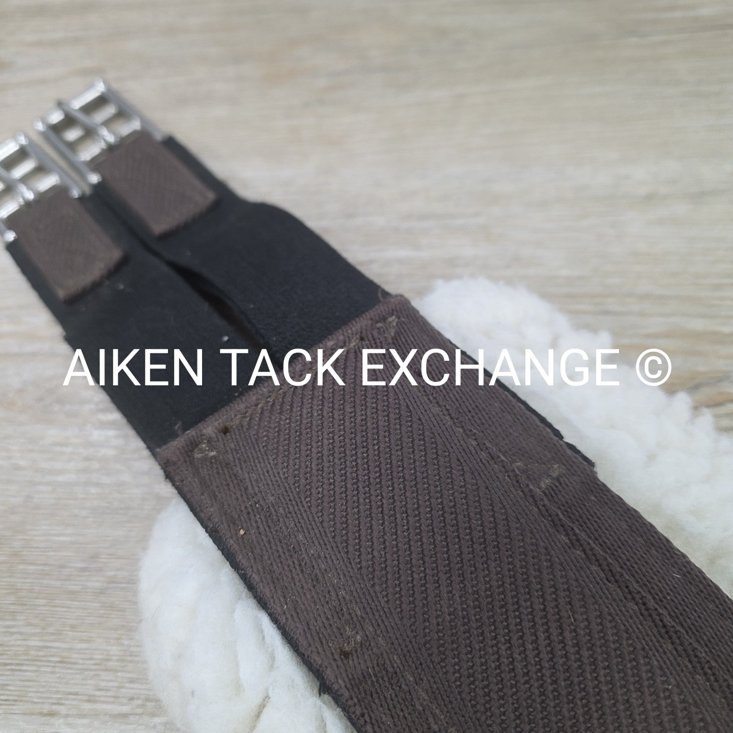 Oaklyn Removable Fleece Double End Elastic Girth, Brown, Size 40"