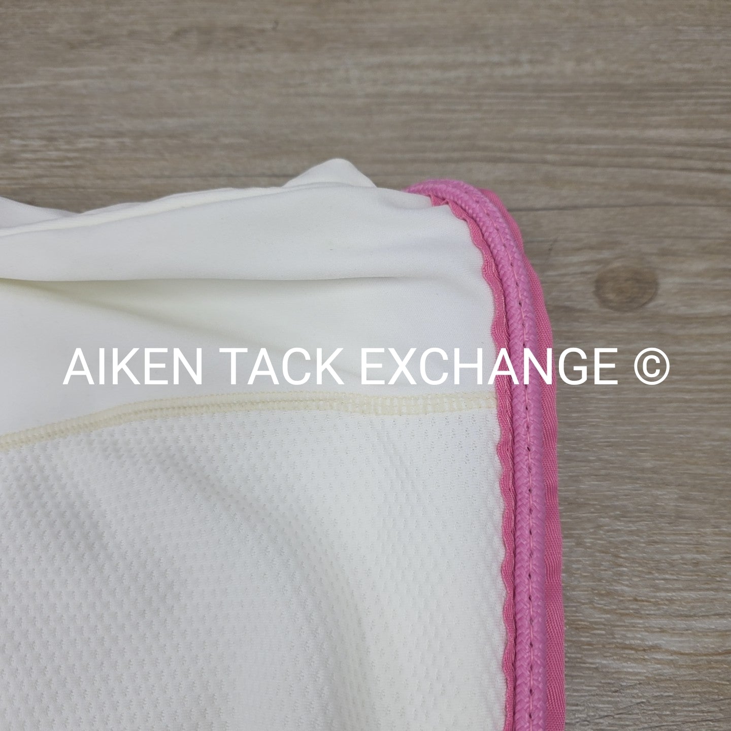 Fenwick Equestrian Pop Star Dress Sheet Sporty Cooler, 68"