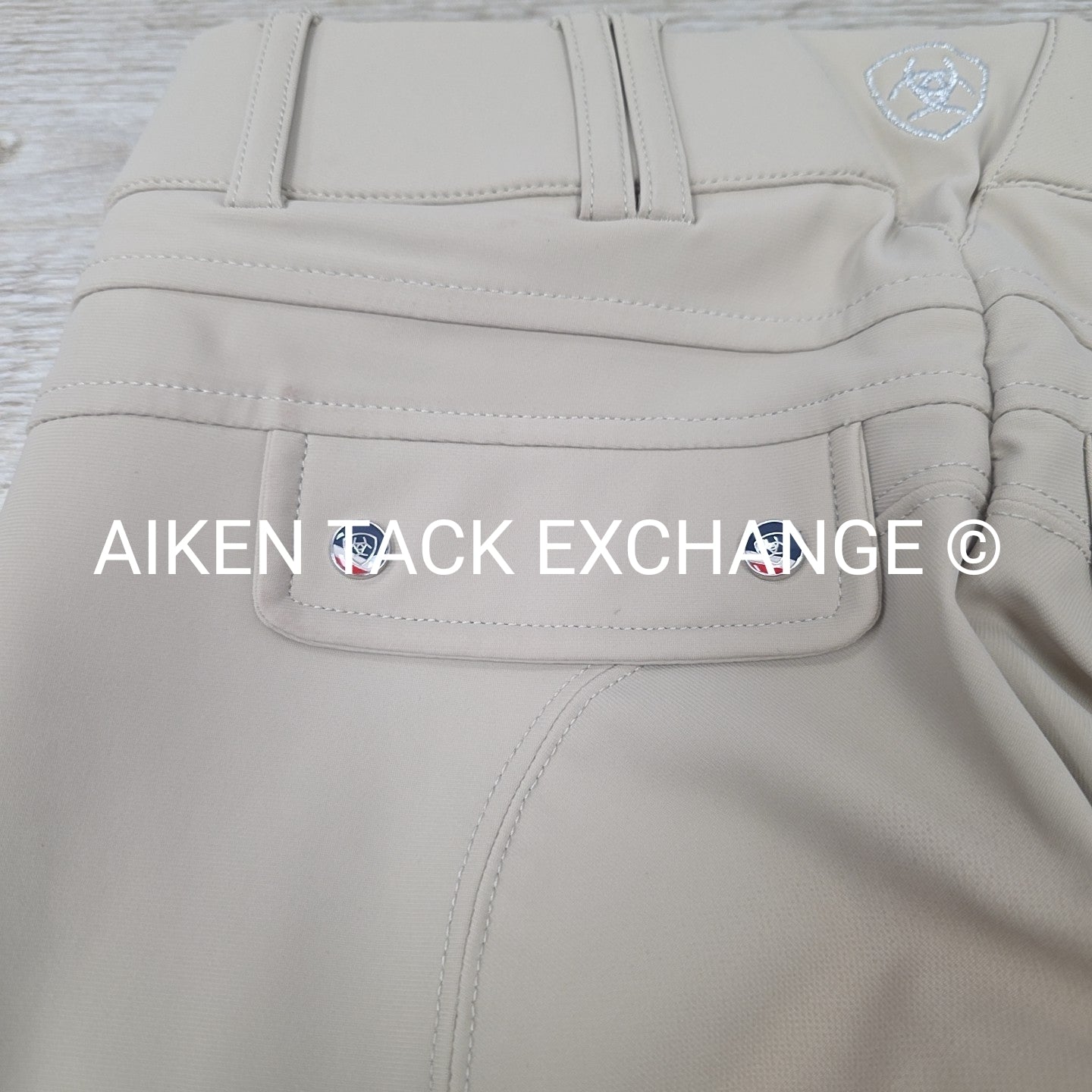 Ariat Tri Factor Silicone Grip Knee Patch Breeches, Size 22 R