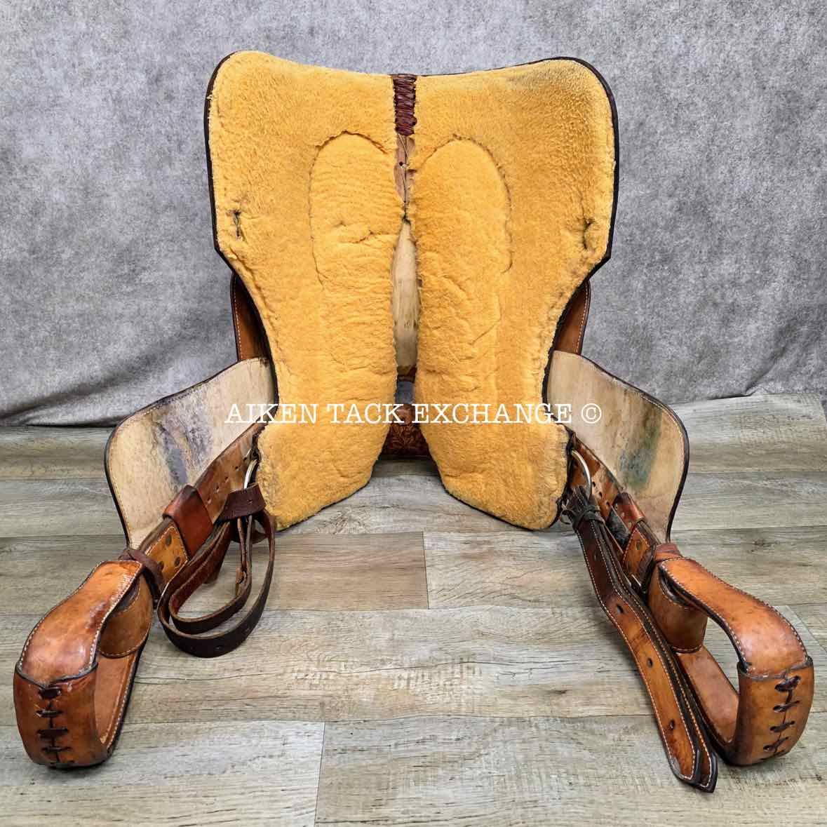 Dale Chavez Western Saddle, 16" Seat, Regular Tree - Semi QH Bars, Comes with Matching Bridle