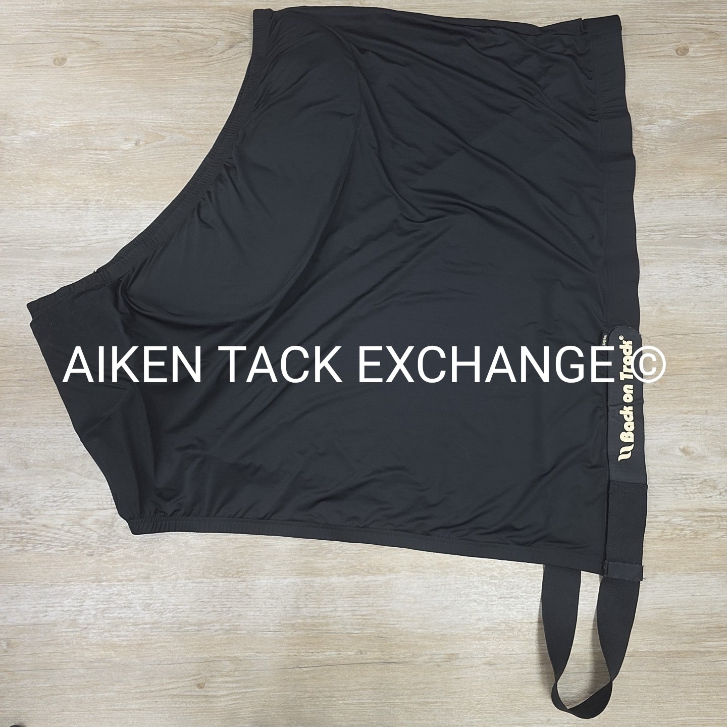 Back on Track Therapeutic Equine Shoulder Guard with Pads, 81"
