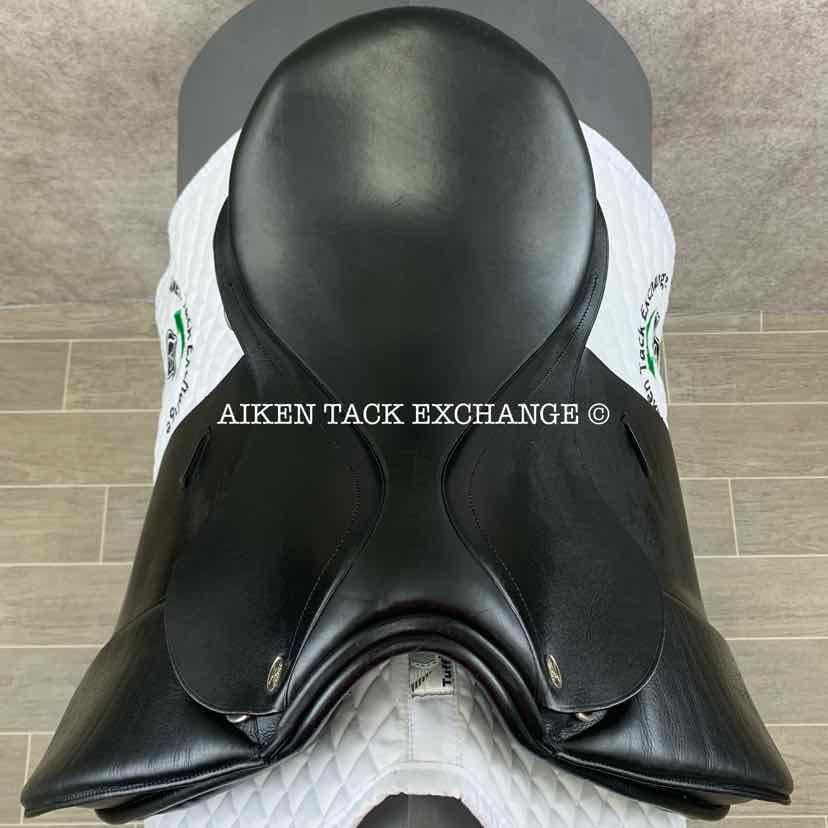 Mystic by Smith-Worthington Dressage Saddle, 17.5" Seat, Medium Tree, Wool Flocked Panels