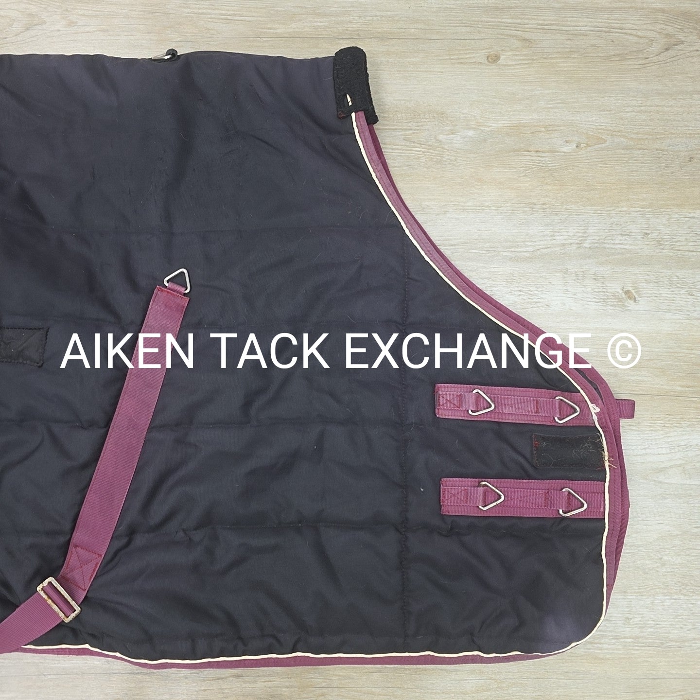 Dover Rider's International Medium Weight Turnout Blanket, Size 81"