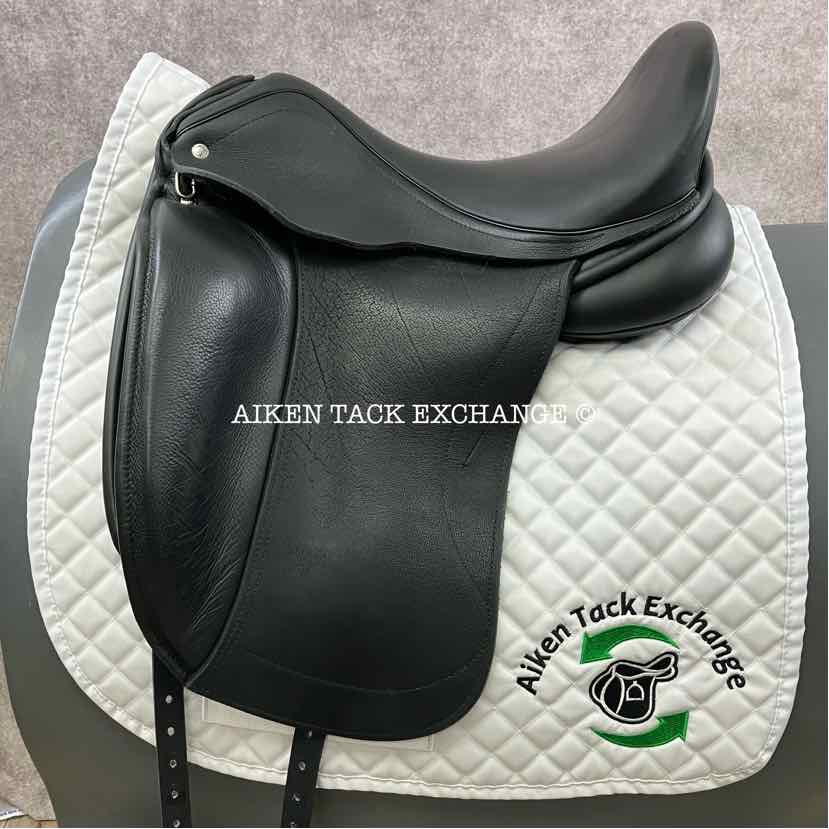 **On Trial** 2017 Custom Saddlery Advantage Monoflap Dressage Saddle, 17.5" Seat, Adjustable Tree, Wool Flocked Panels