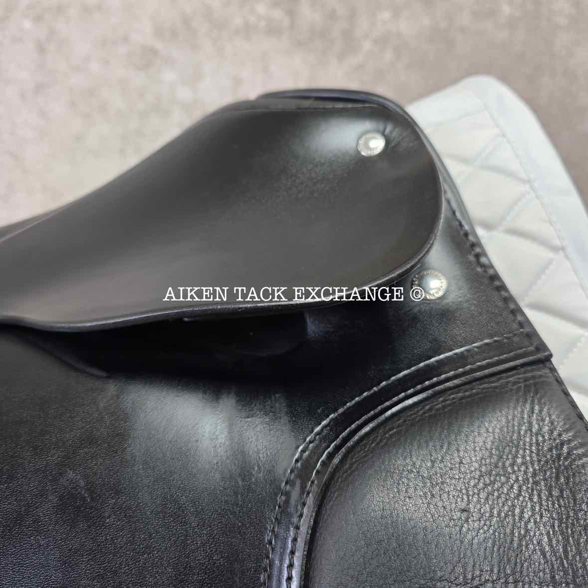 2006 Passier Corona Dressage Saddle, 18" Seat, Long Flap, Medium Wide Tree, Wool Flocked Panels