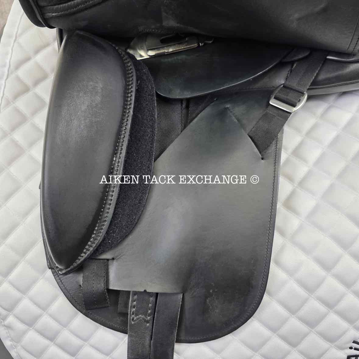 2018 Schleese Prelude Dressage Saddle, 17.5" Seat, Short Flap, Adjustable AdapTree, Wool Flocked Panels
