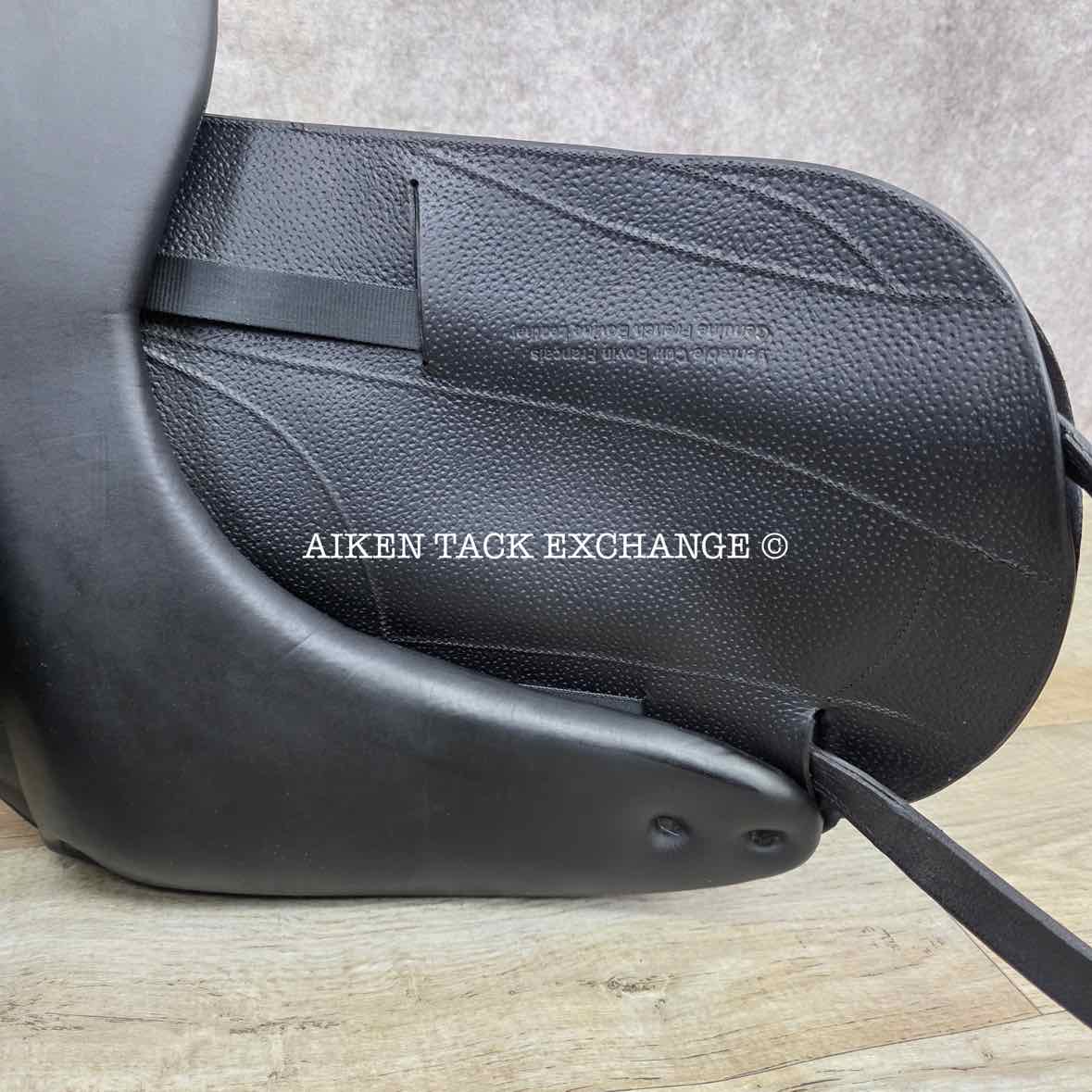 2018 Forestier Aachen Monoflap Dressage Saddle, 17" Seat, 1 Flap, MW/W Tree, PRO Panels, Full Buffalo Leather
