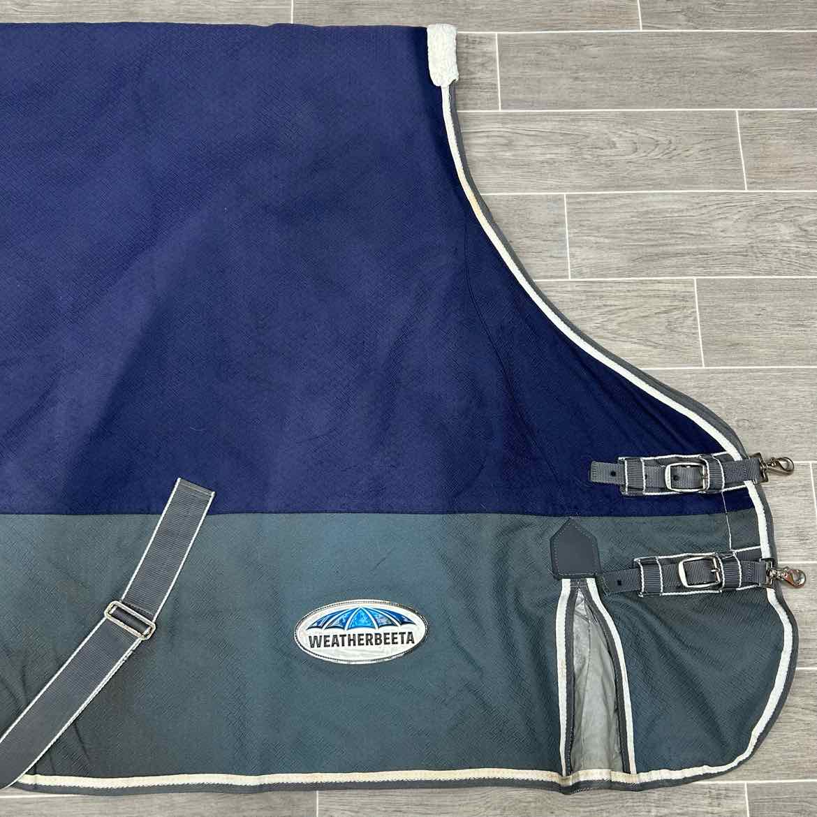 Weatherbeeta Freestyle 1200D Standard Neck Lite 0g Turnout Sheet 81"