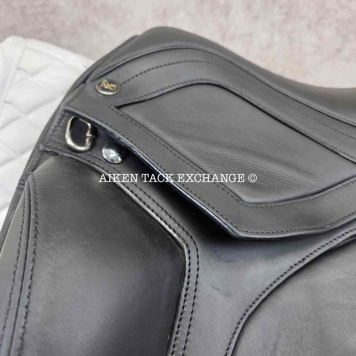 2022 MaxFlex Melina Pro Monoflap Dressage Saddle, 17" Seat, Flex Tree - Extra Wide (Adjustable), Wool Flocked Panels
