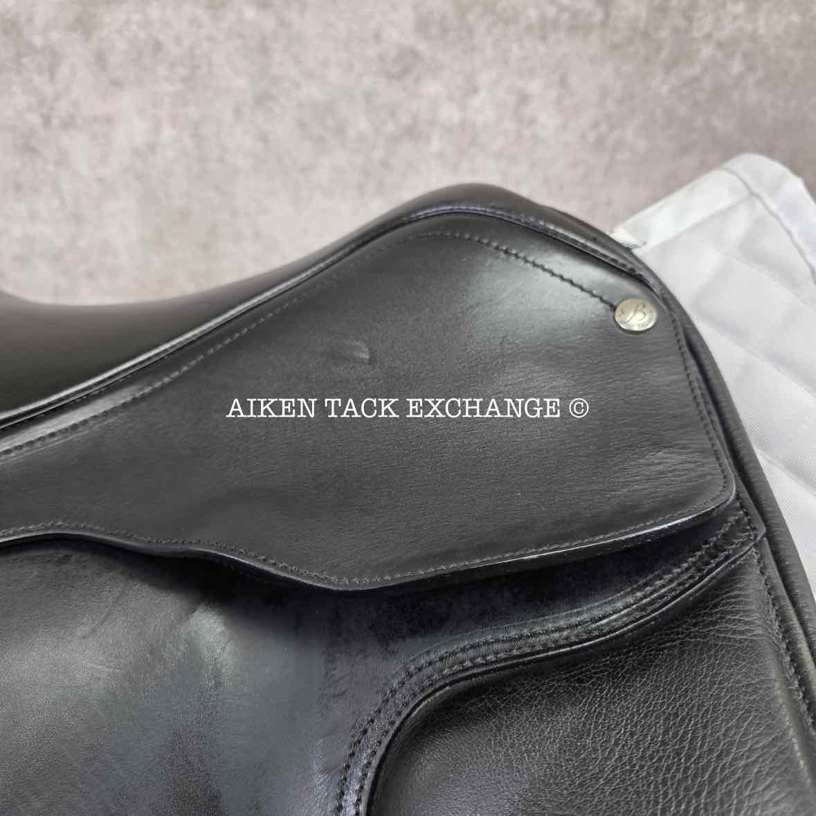 2011 Bates Dressage Saddle, 17.5" Seat, Adjustable Tree - Changeable Gullet, CAIR Panels