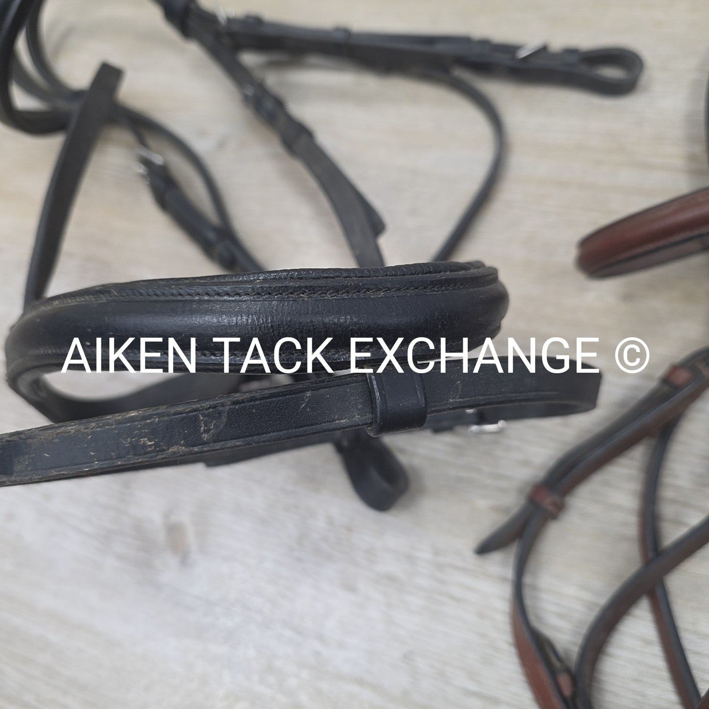BARGAIN BUNDLE: Flash Bridle with Rubber Reins & Round Raised Bridle with Laced