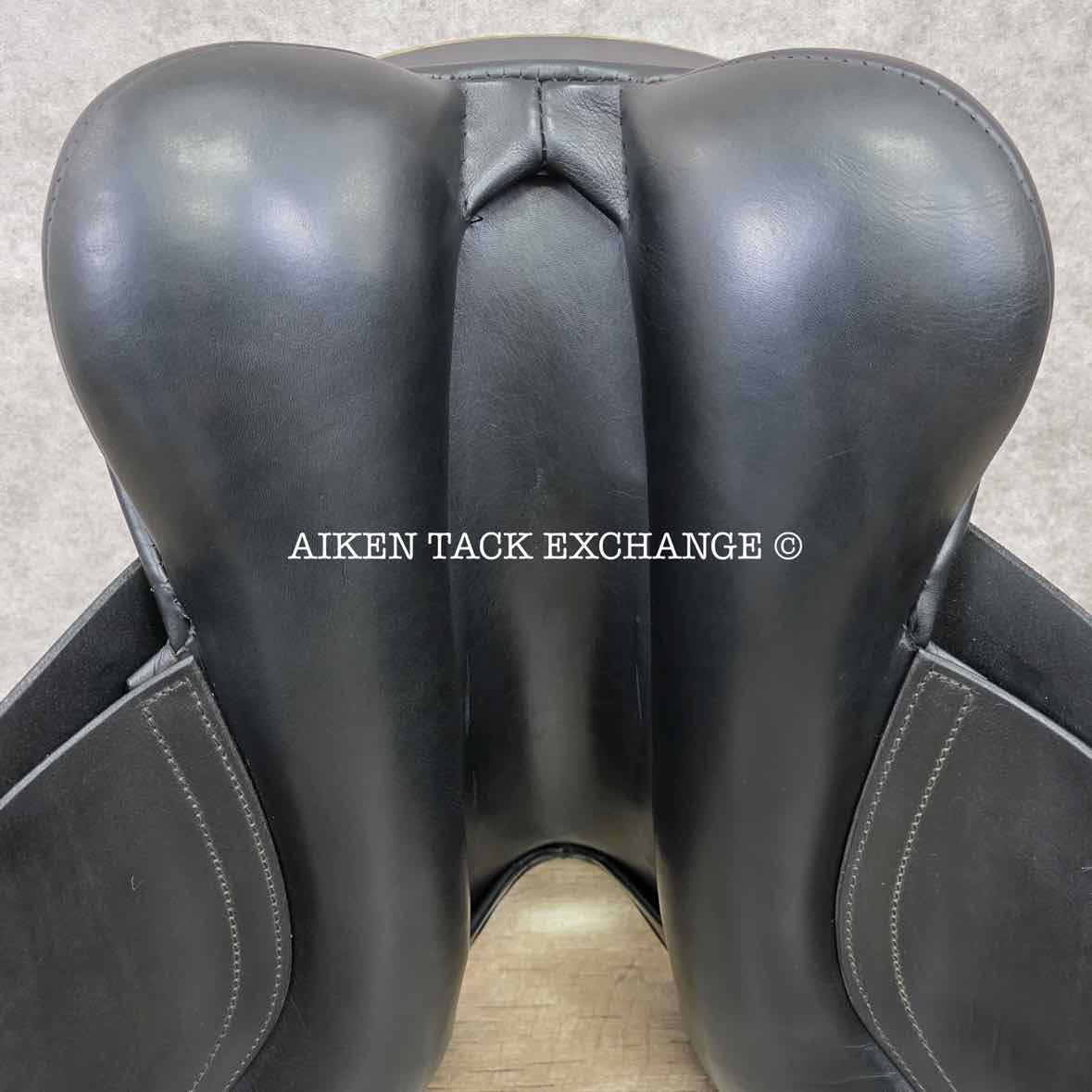 2007 Black Country Eloquence Dressage Saddle, 17.5" Seat, Medium Wide Tree, Wool Flocked Panels