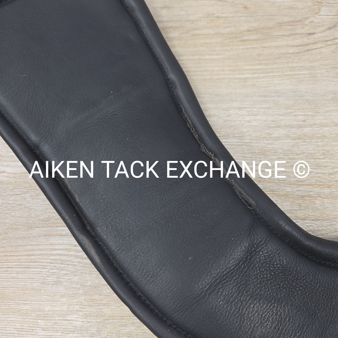 LeMieux Gel-Tek Anatomic Mono Girth, Black, 24"