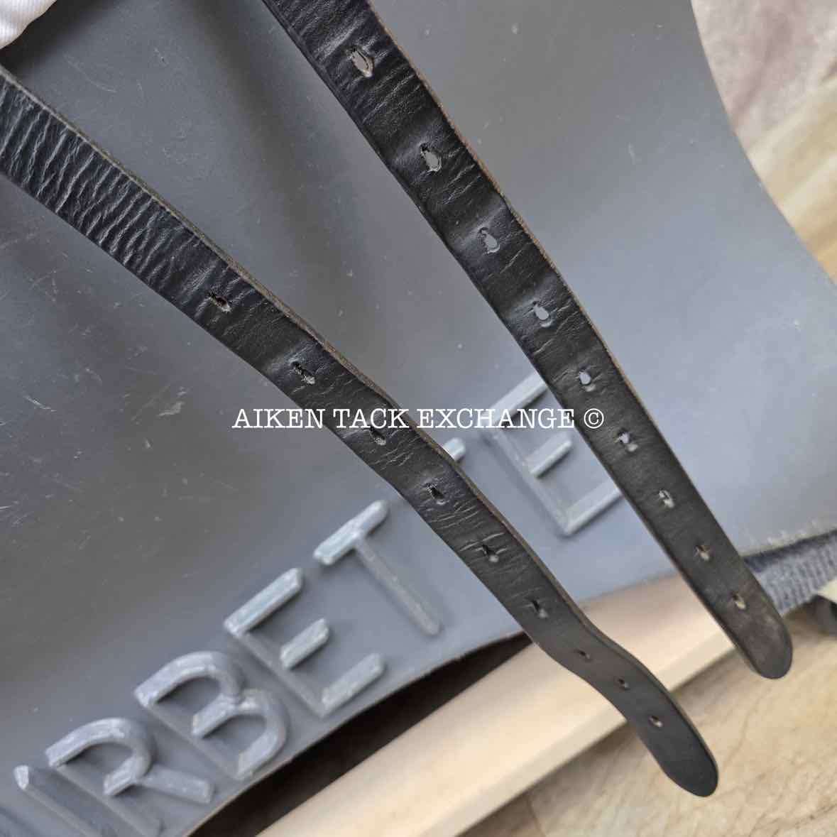 2015 Voltaire Adelaide Monoflap Dressage Saddle, 18" Seat, 3AA Flap, Medium Wide Tree, PRO Panels, Full Buffalo Leather