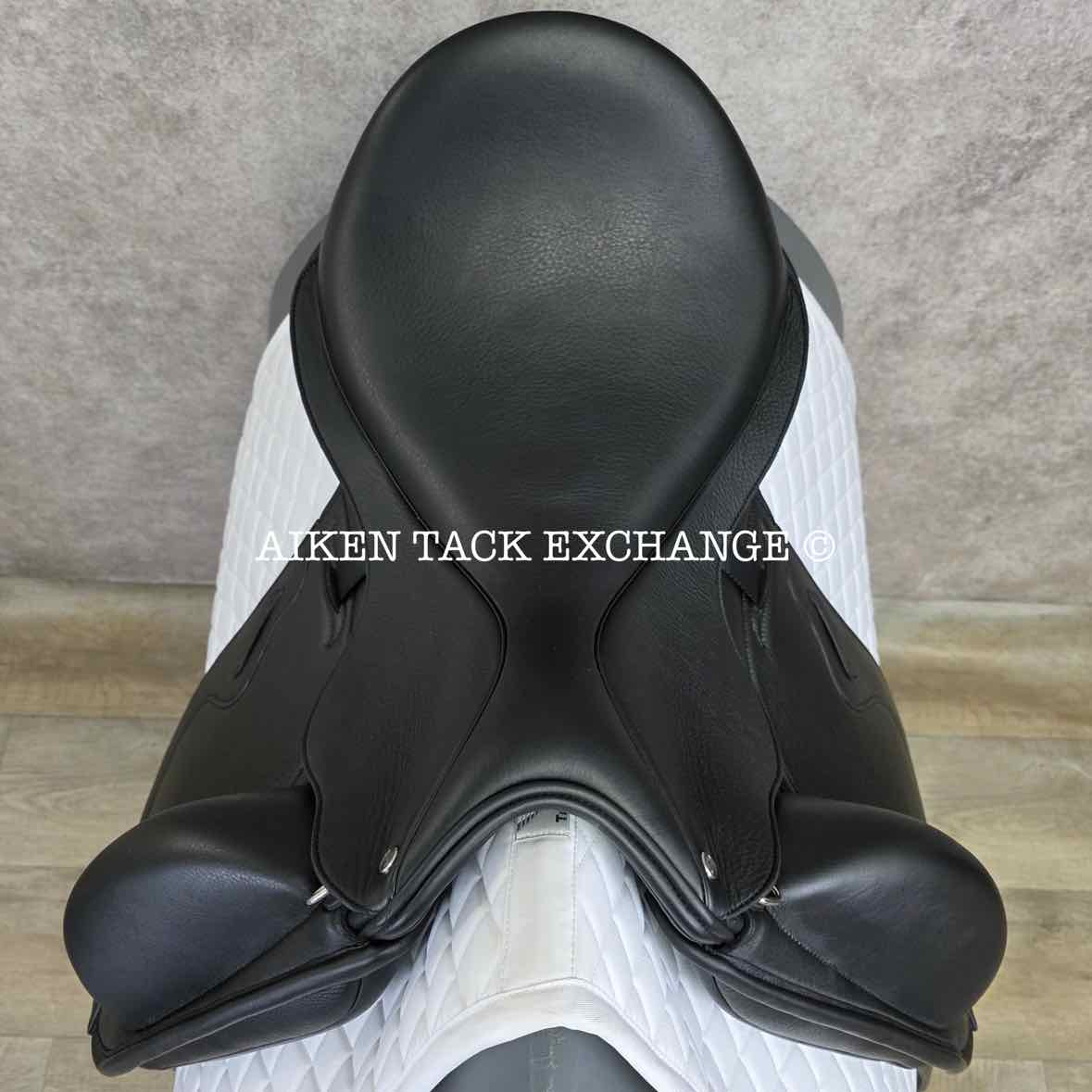 2024 Envy by Custom Saddlery Motion Monoflap Dressage Saddle, 18" Seat, Adjustable Tree, Wool Flocked Panels