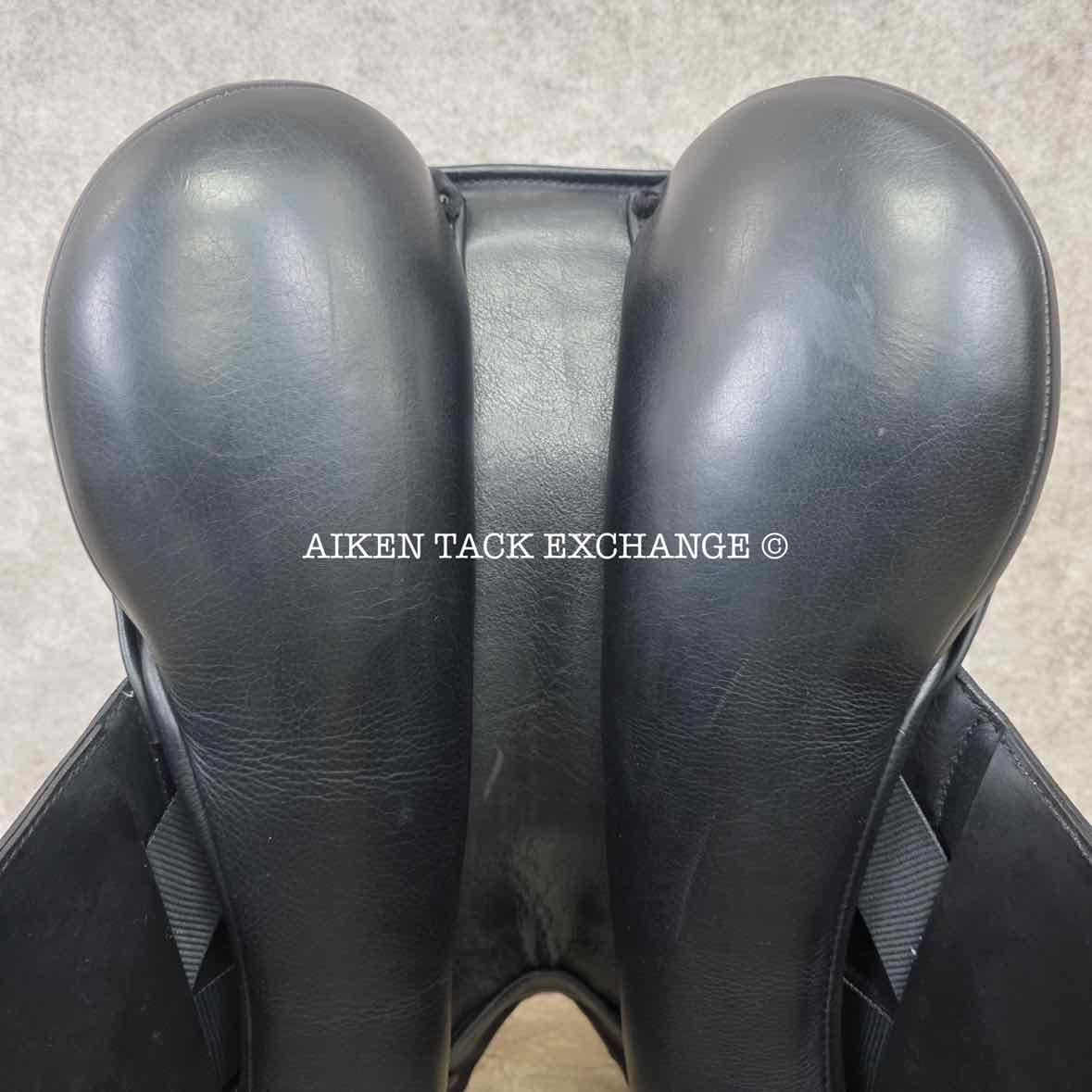 Fairfax Elias Monoflap Dressage Saddle, 18" Seat, Adjustable Tree - Changeable Gullet, Wool Flocked Panels