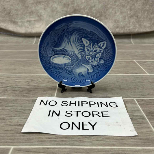 Mors Dag 1971 Ceramic Plate