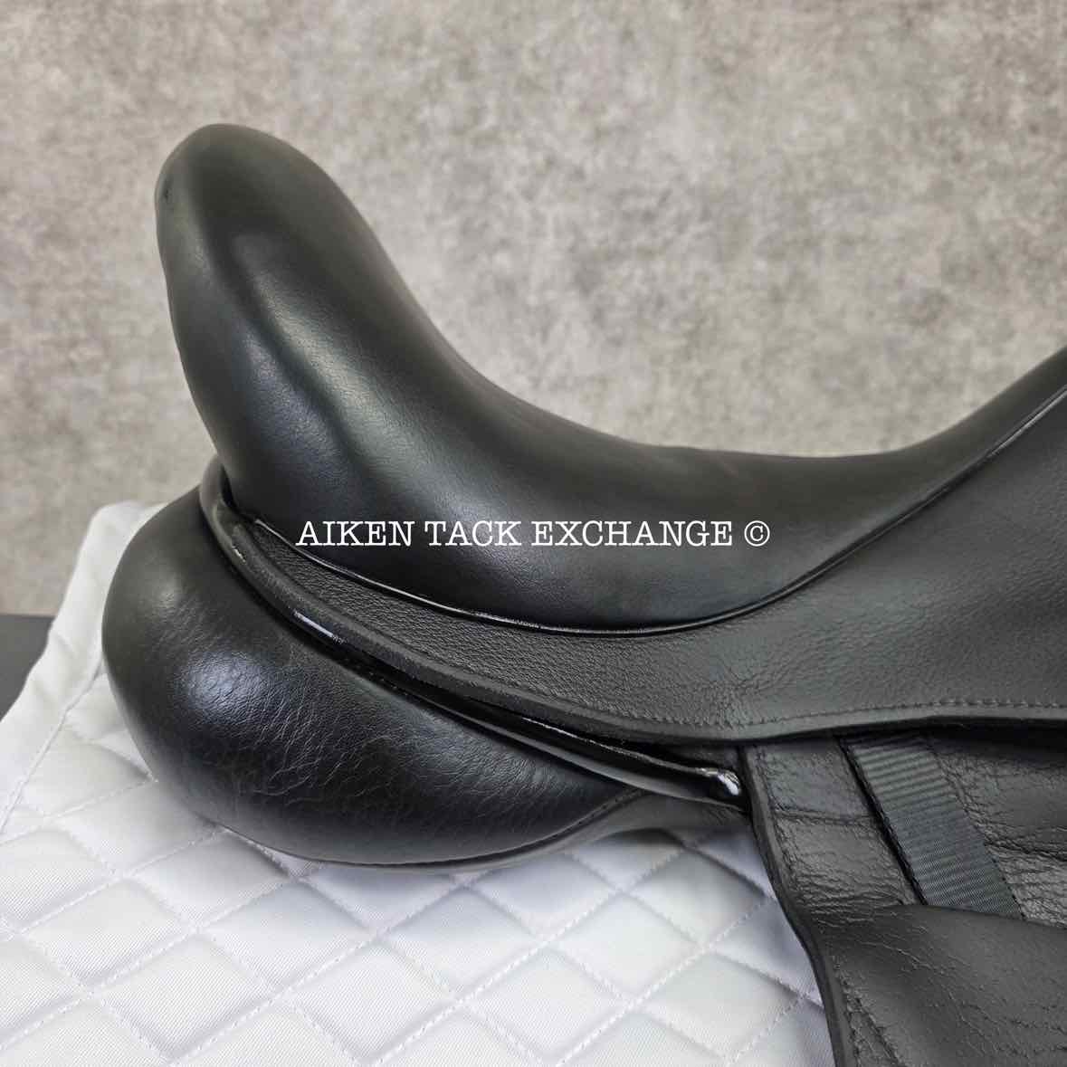 2014 Custom Saddlery Icon Star Monoflap Dressage Saddle, 18" Seat, Adjustable Tree, Wool Flocked Panels