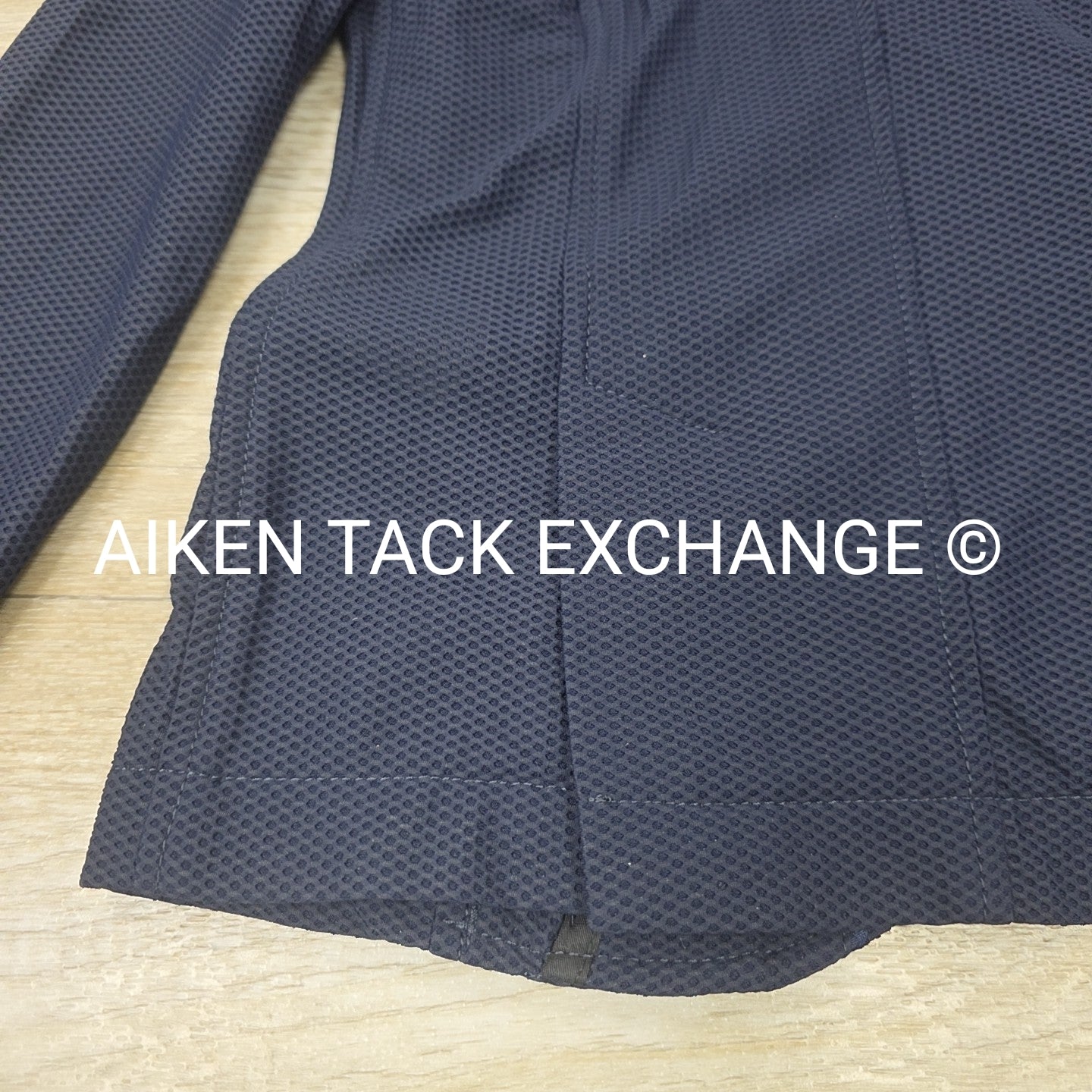 Ovation Mesh Hybrid Show Coat, Size 10