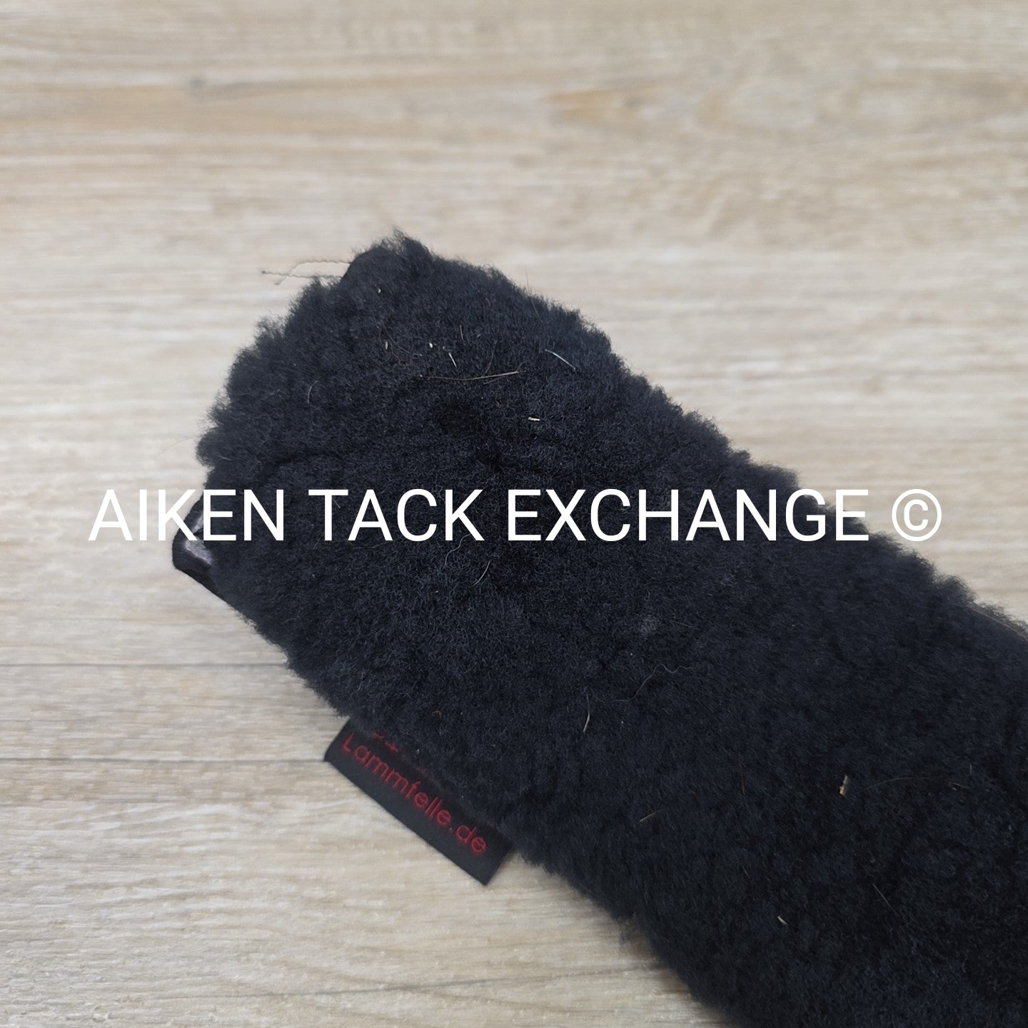 Christ Lammfelle Sheepskin Nose Cover