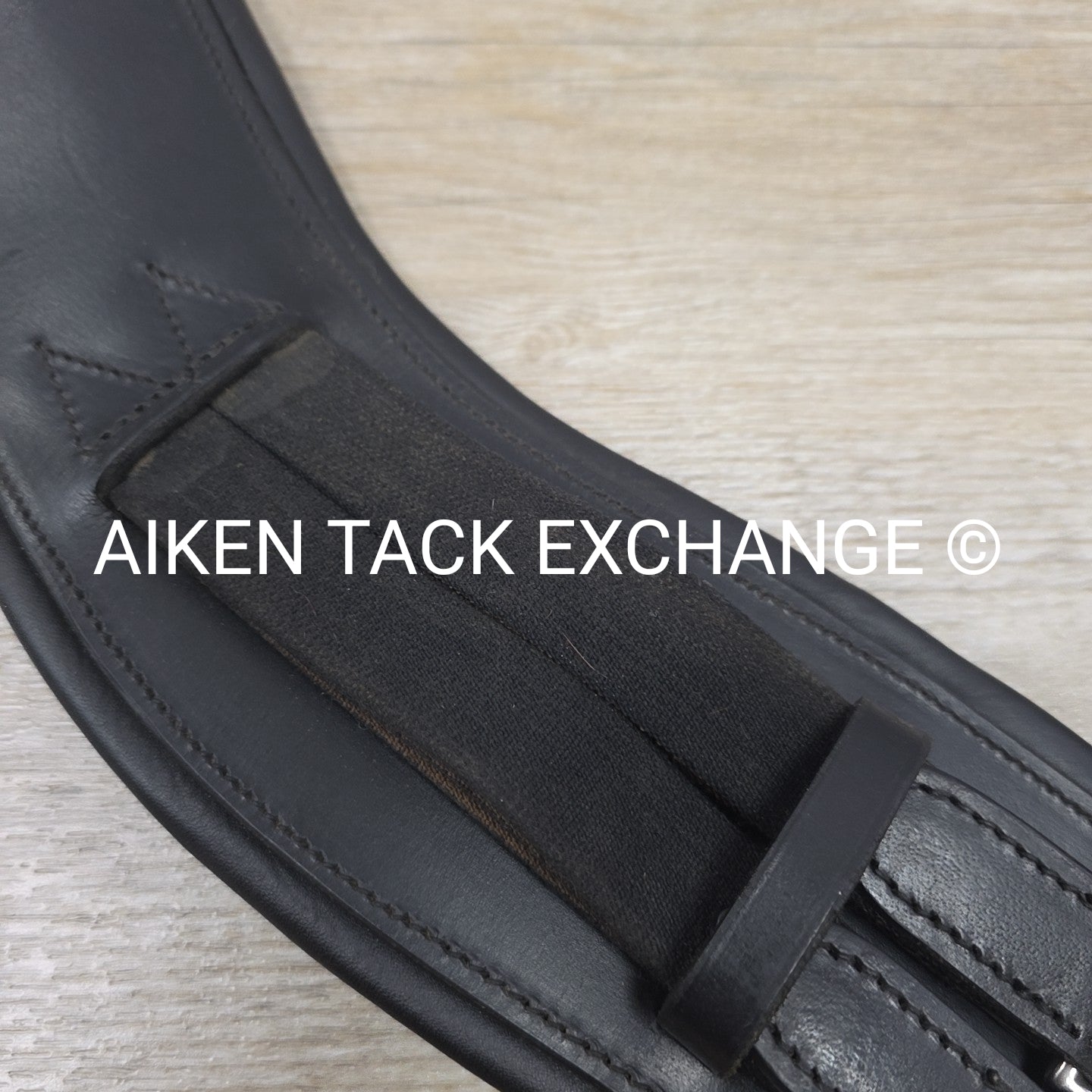 Eponia Contour Dressage Girth, Black, 34"
