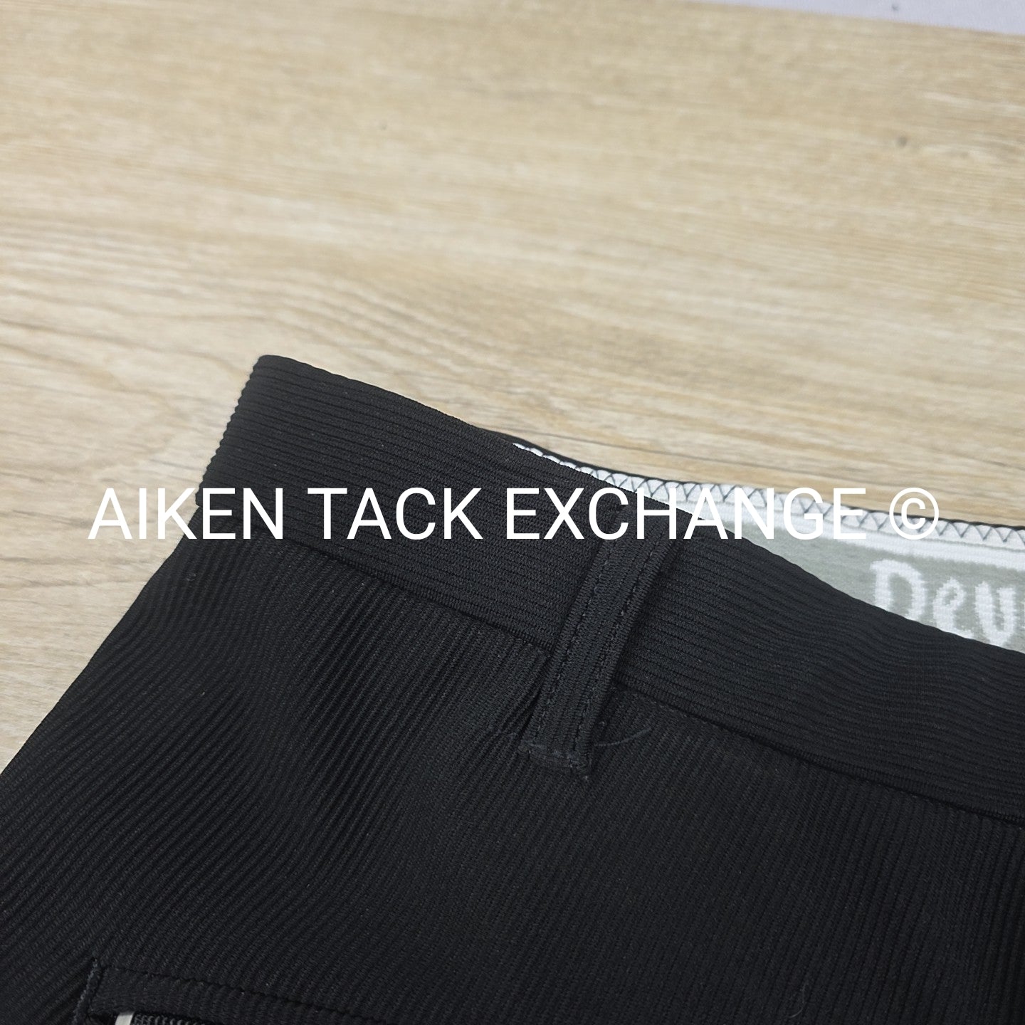 Devon-Aire Knee Patch Breeches, Size 30